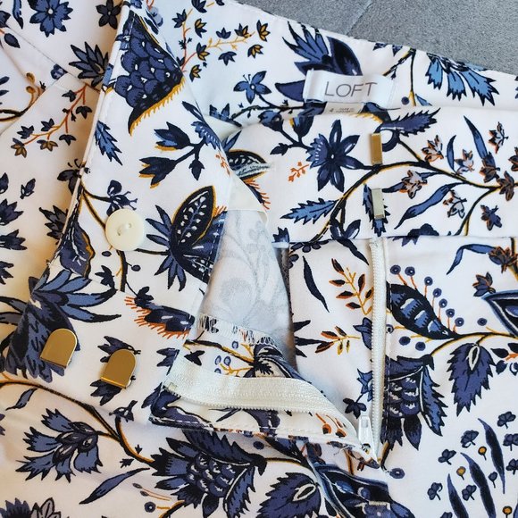 NWOT Ann Taylor LOFT Paisley/Floral Shorts - Picture 3 of 9